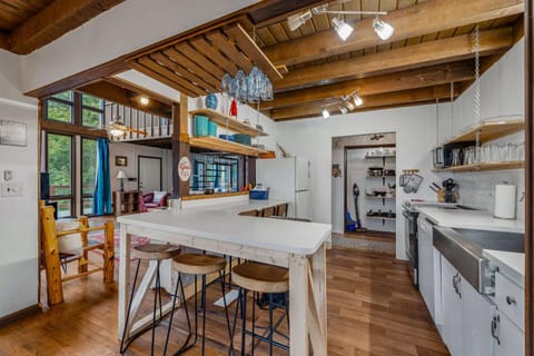 Mountain Retreat Ruby's Roost House House in Fort Payne