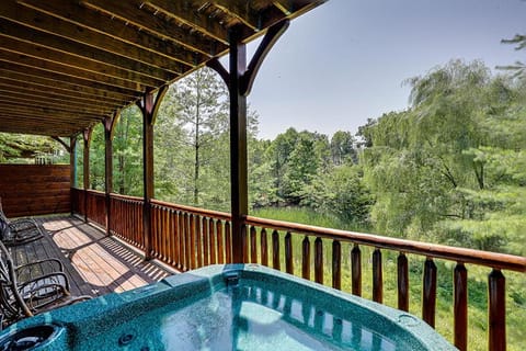 5 Star Lodge by Venture Smoky Mountains House in Gatlinburg