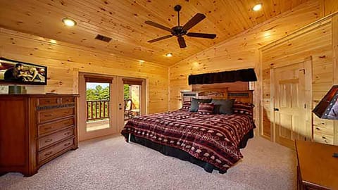 5 Star Lodge by Venture Smoky Mountains House in Gatlinburg