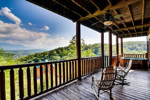 Above The Stars by Venture Smoky Mountains House in Sevier County