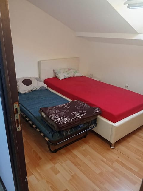 Zimmer chambre dans une Appartemnt a mulhouse Vacation rental in Mulhouse