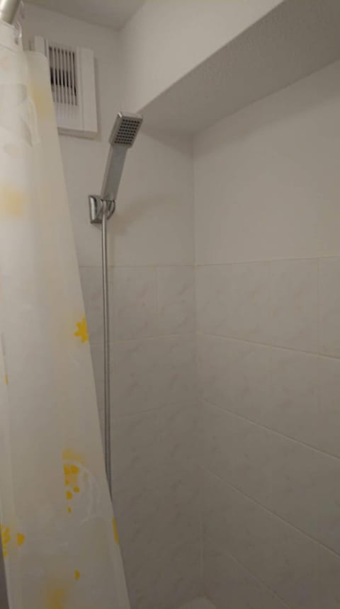 Edelweiss, Studio 5 pers, balcon sud est, vue sur les montagnes Apartment in Haute-Savoie