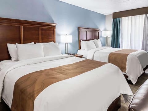 Farragut Inn & Suites Hotel in Farragut