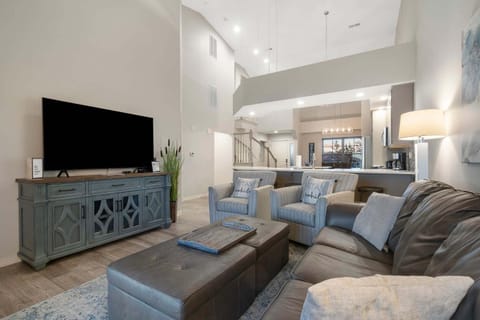 Ozark Views at Majestic - Perched on the Hills House in Branson