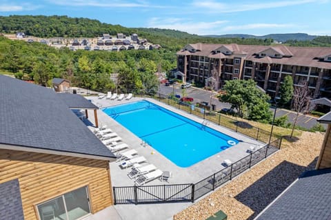 Two Pines - Endless Views and Attractions House in Branson