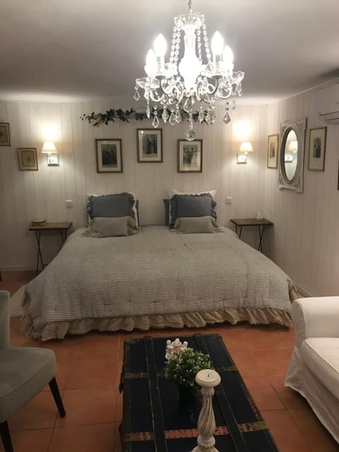 Le jardin secret de Laura Bed and Breakfast in Flayosc
