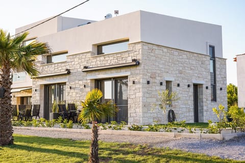 Chora Luxury Suites Apartment in Halkidiki