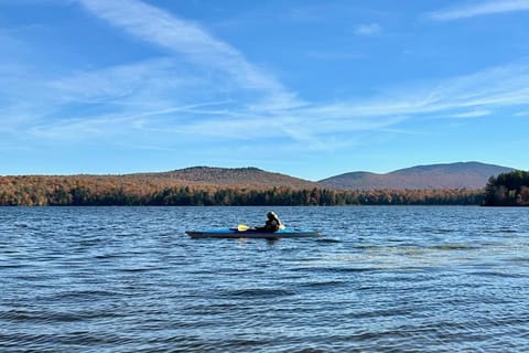 Ninevah Vista Getaway House in Plymouth