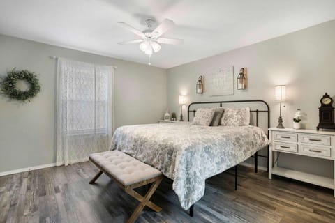 Rockwall Duo - Cottage & Lodge Combo House in Branson