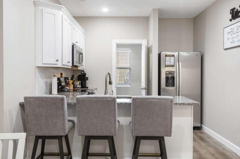 Branson's Like Home Hideaway House in Branson