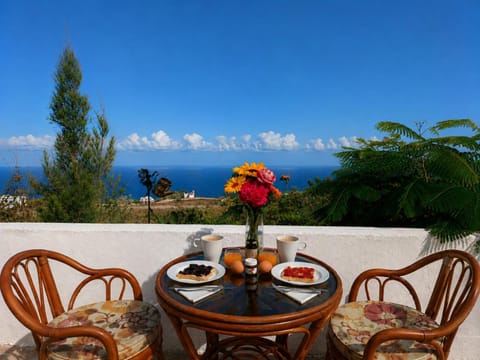 Garden, Sea view, Breakfast