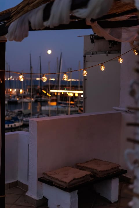 View (from property/room), Balcony/Terrace