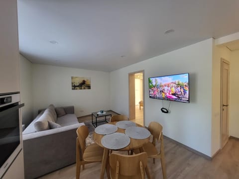 Old Bricks, Self Check-in Apartment in Klaipėda