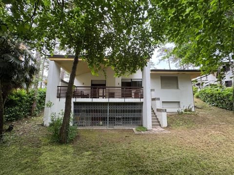 Villa Pineta - Oasi di Tranquillità a Due Passi dal Mare Villa in Lignano Sabbiadoro