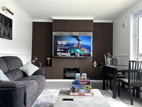 Luxury House in Glasgow Villa in Glasgow