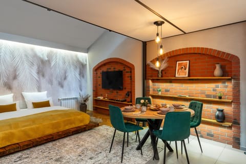 Bed, Living room, Dining area, Bedroom