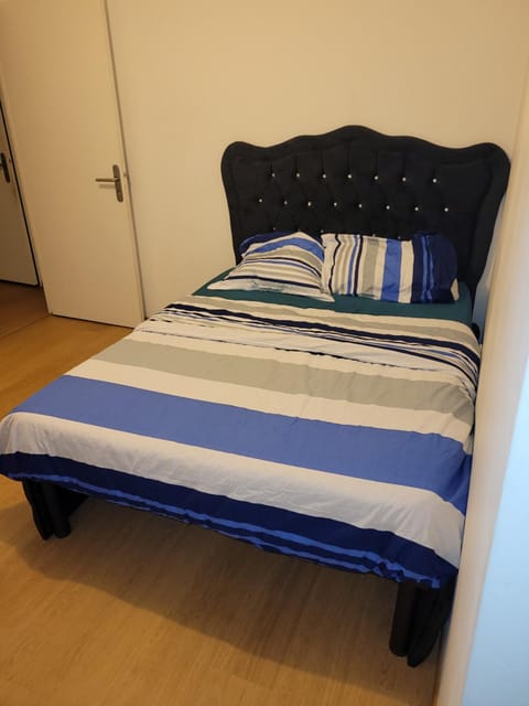 Escale Vacation rental in Rennes