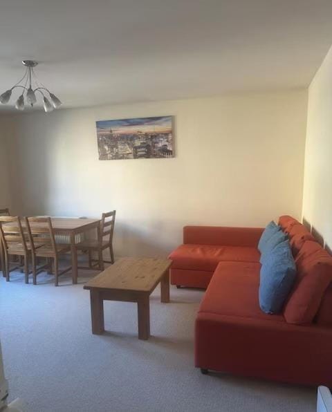New Town Retreat by Leath Walk- Free parking Apartment in Edinburgh
