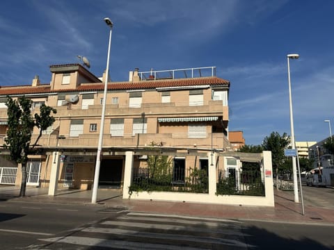 Property building, Facade/entrance, Off site