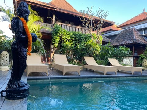 Property building, Garden, Garden view, Pool view, Swimming pool, Swimming pool