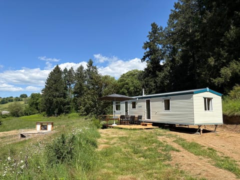 Property building, Garden view
