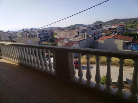 Rias house Apartment in Nea Peramos