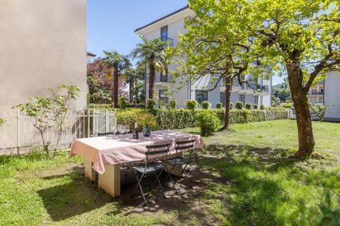 Garden, Garden, Garden view