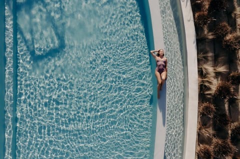 Property building, Spring, Day, Night, People, People, People, Natural landscape, Bird's eye view, Summer, Garden, Garden, View (from property/room), Autumn, Guests, Guests, Guests, Garden view, Garden view, Pool view, Pool view, Sea view, Sea view, Swimming pool, Swimming pool, Swimming pool, Seasons, Time of day, Sunrise, Sunset, children, children, children, young children, young children, young children, older children, older children, older children, group of guests, group of guests, group of guests, sunbed, VIP