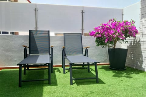 Solarium, sunbed