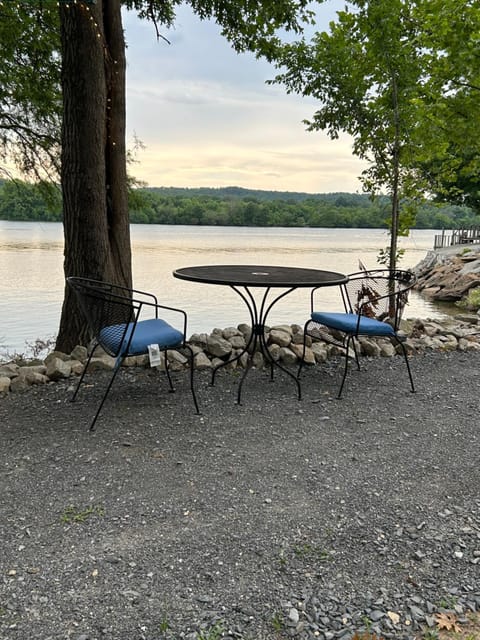 TN River Retreat Campground/ 
RV Resort in Tennessee