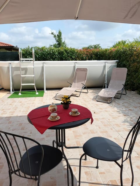 Patio, Garden, View (from property/room), Garden view, Swimming pool
