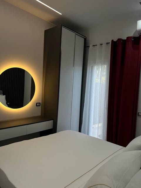 Bed, Bedroom, wardrobe