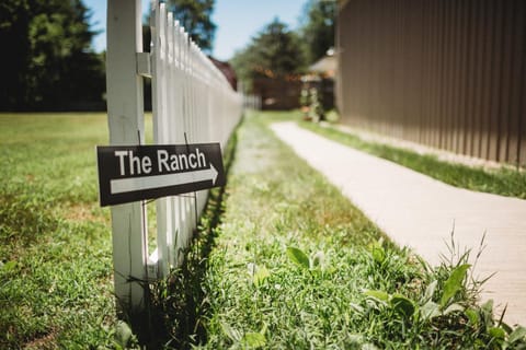 Serene Studio Country Apartment in Sawyer MI Near Lake MI and Downtown Apartment in Sawyer