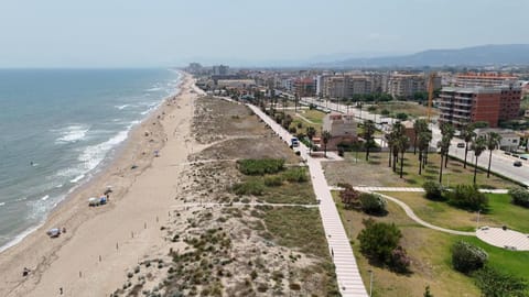 Bird's eye view, Beach, City view, Mountain view, Sea view, Location
