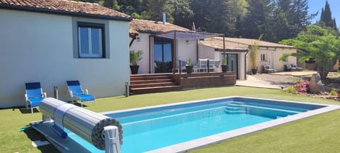 Balcony/Terrace, Swimming pool