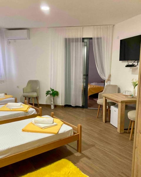 Kangaroo Apartmani Apartment hotel in Budva Municipality