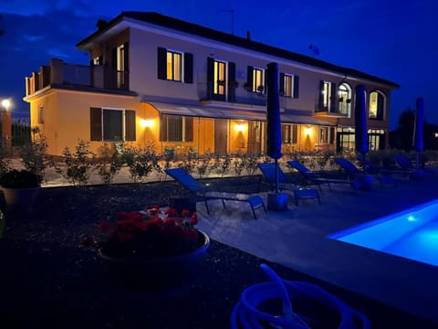 Property building, Night