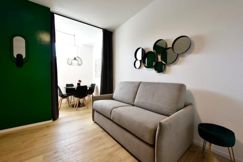 BARI SUITE APARTMENTS - Modern House Apartment in Bari