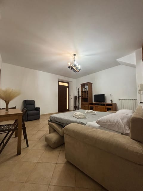 Living room, Photo of the whole room, Bedroom