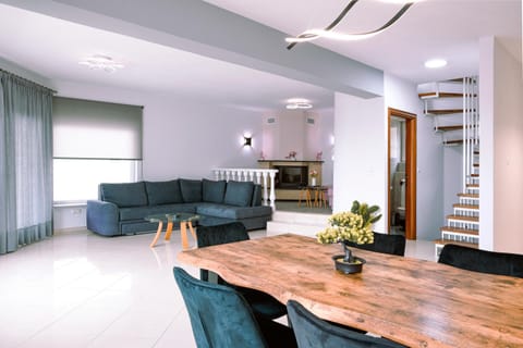 Blue Aqua Dream Apartment in Kavala