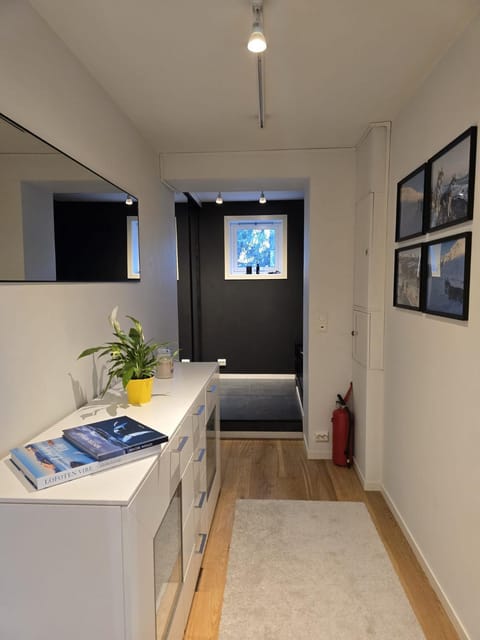 BRUNØST APARTMENT modern apartment close to city center with free parking Apartment in Tromso