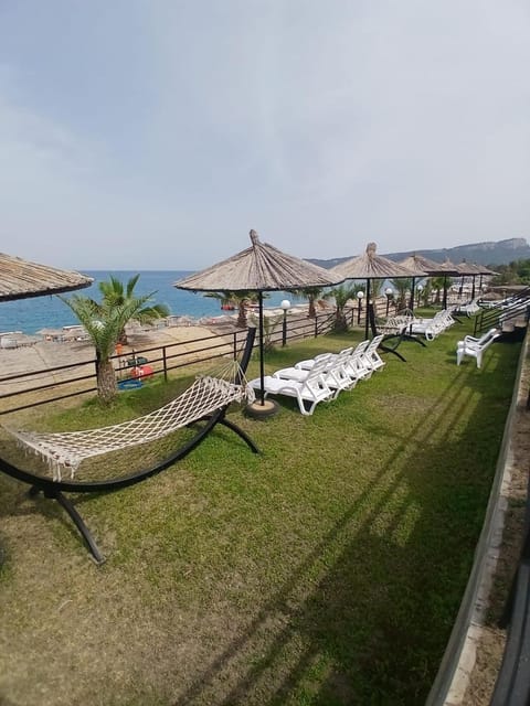 Day, Natural landscape, Beach, Mountain view, Sea view, sunbed