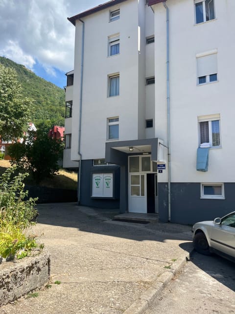 Lake City Apartment Apartment in Montenegro