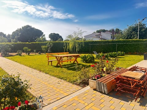 Park Plaza Apartments Apartment in Fažana