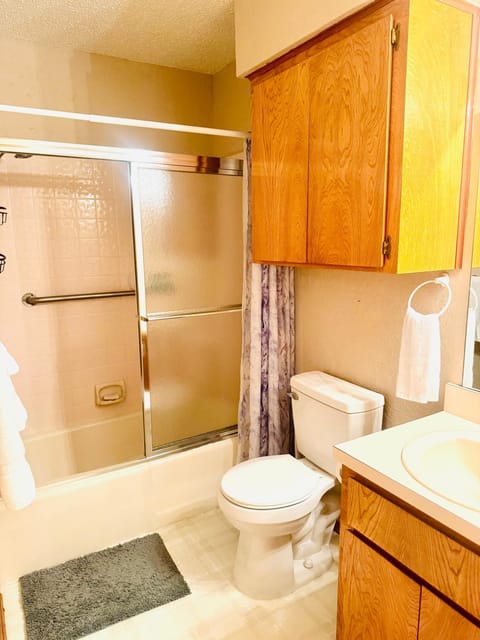 Harmony Villa in Lawton