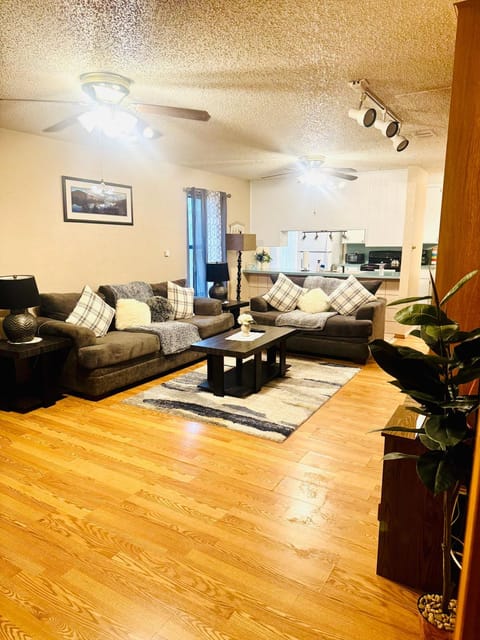 Harmony Villa in Lawton