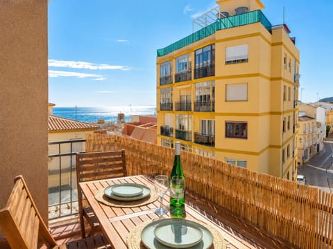 Day, Natural landscape, Balcony/Terrace, City view, Sea view