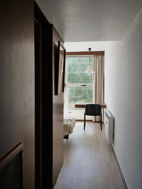 Students Only - Colegio Mayor Universitario de la Casa do Brasil, Madrid Hostel in Madrid