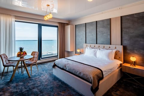 Bed, Bedroom, Sea view