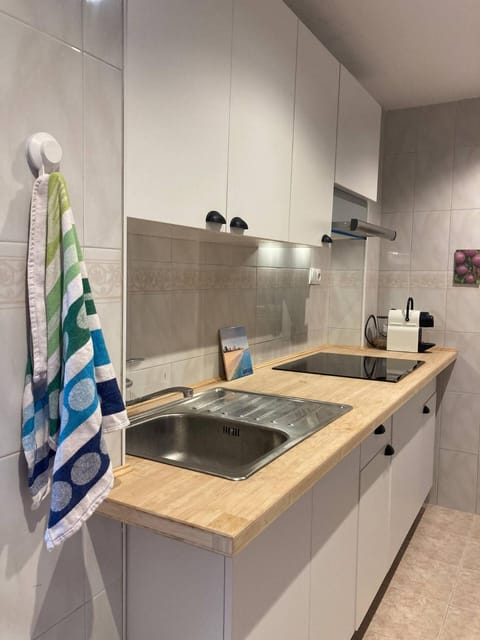 Coffee/tea facilities, Kitchen or kitchenette